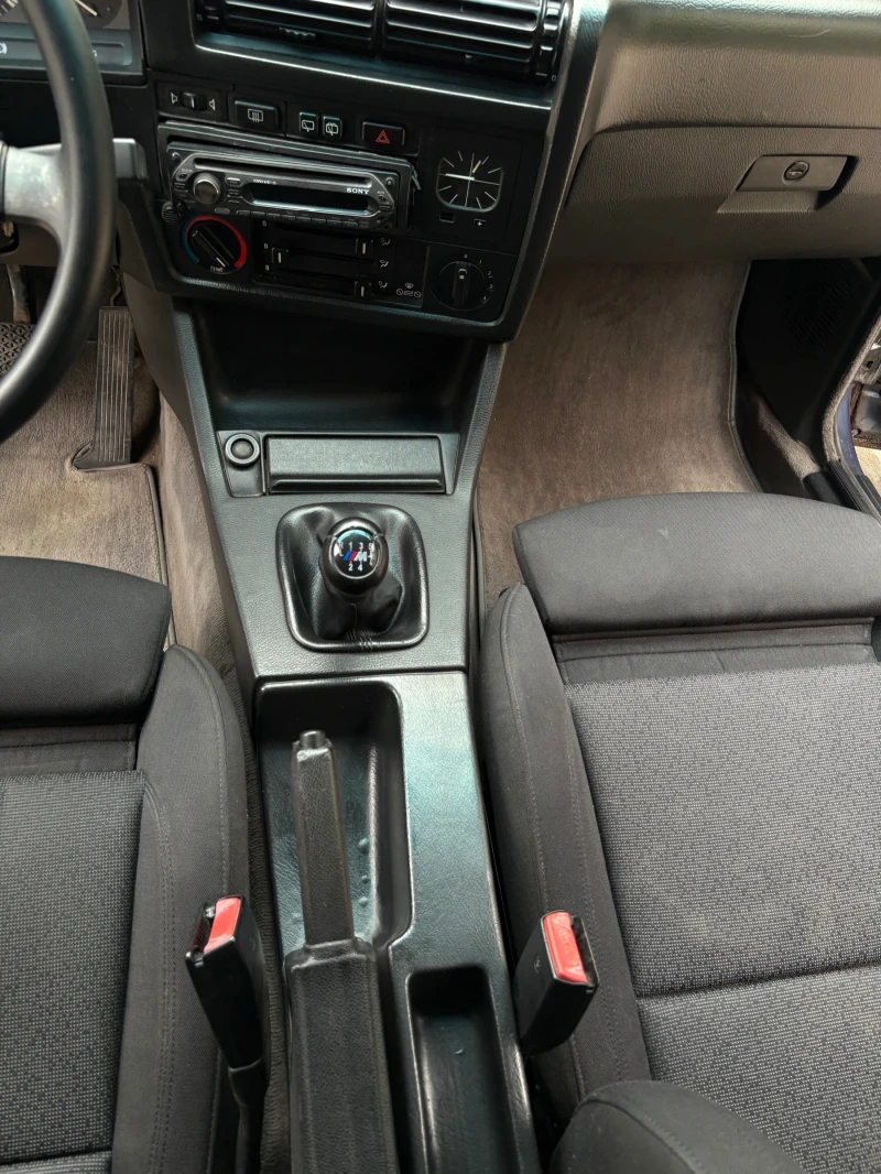 BMW 318 Е30 ТОП, снимка 12 - Автомобили и джипове - 52090184