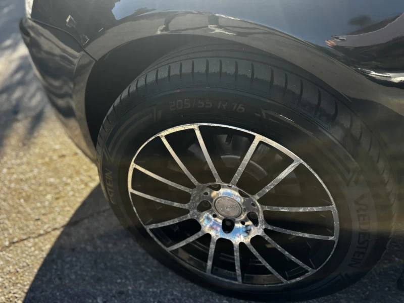 VW Golf, снимка 13 - Автомобили и джипове - 52530456