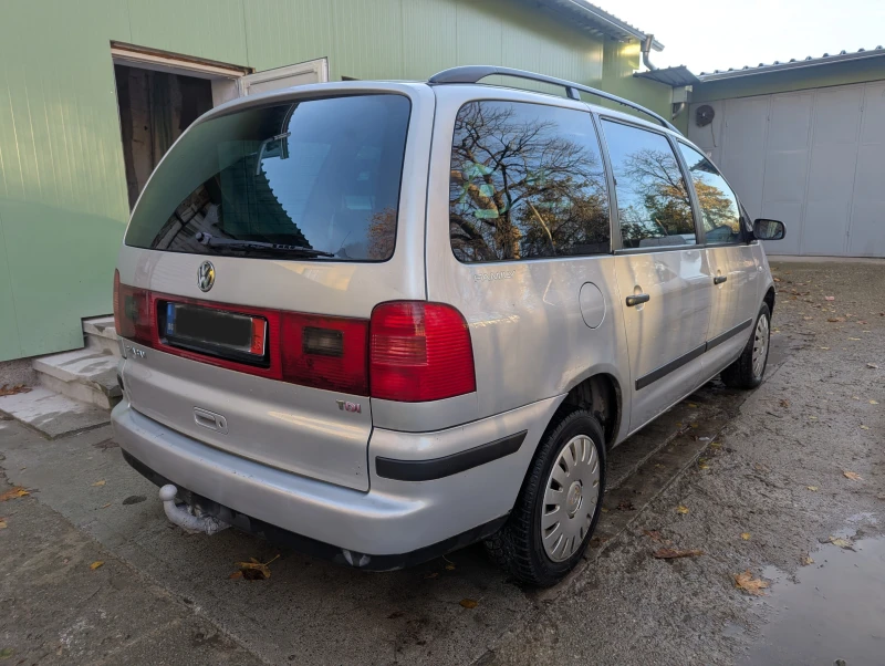 VW Sharan, снимка 6 - Автомобили и джипове - 52541188