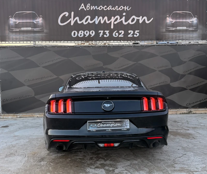 Ford Mustang, снимка 5 - Автомобили и джипове - 52836345