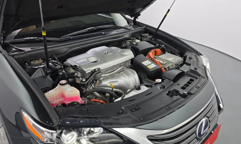 Lexus ES New Es300H Supreme Xv60 , снимка 5 - Автомобили и джипове - 53245405