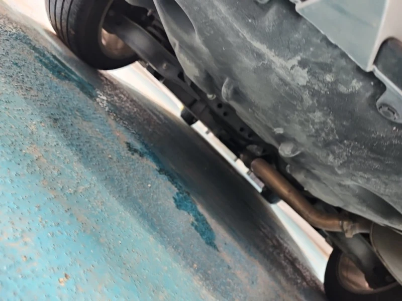 Toyota Camry * SE * CARFAX * AWD * , снимка 15 - Автомобили и джипове - 53248177