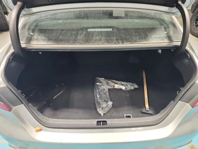 Toyota Camry * SE * CARFAX * AWD * , снимка 13 - Автомобили и джипове - 53248177