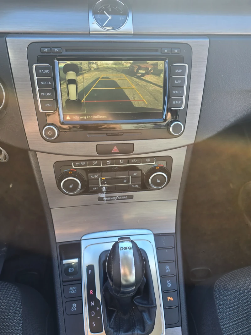 VW Passat B7 2.0 tdi 170 hp dsg, снимка 8 - Автомобили и джипове - 53289199