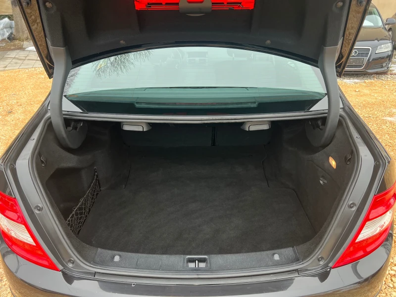 Mercedes-Benz C 180 1.6i, 156k.c KOMPRESSOR, снимка 9 - Автомобили и джипове - 53573127