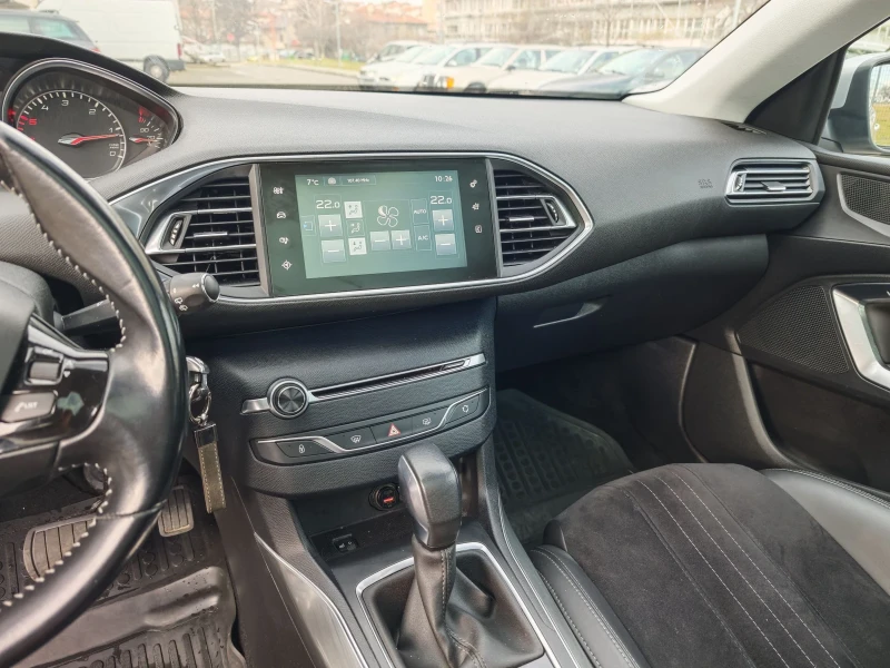 Peugeot 308 Allure, снимка 10 - Автомобили и джипове - 53576130