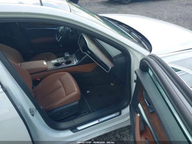 Audi A6 55 PREMIUM - изображение 10