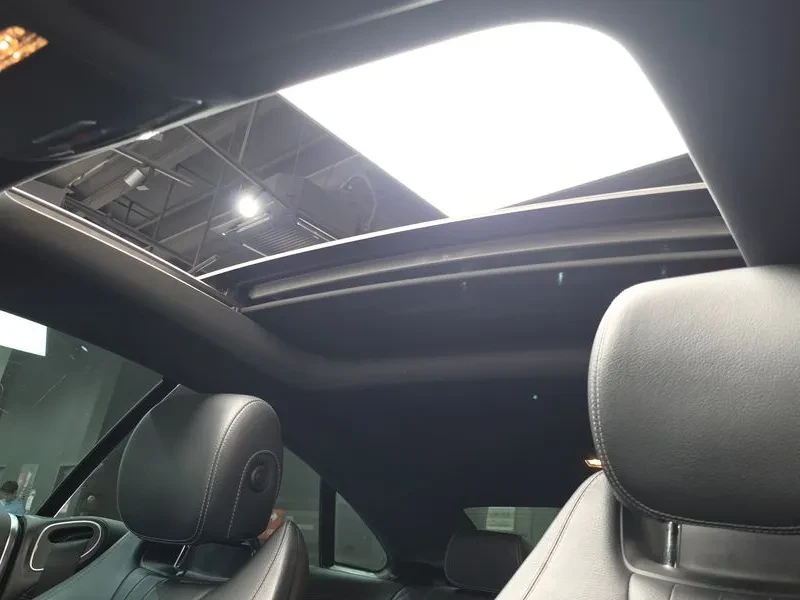 Mercedes-Benz E 200 D Coupe, снимка 15 - Автомобили и джипове - 55883645