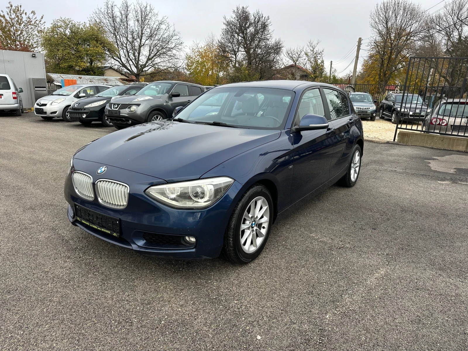 BMW 114 БЕНЗИН-XENON, снимка 1