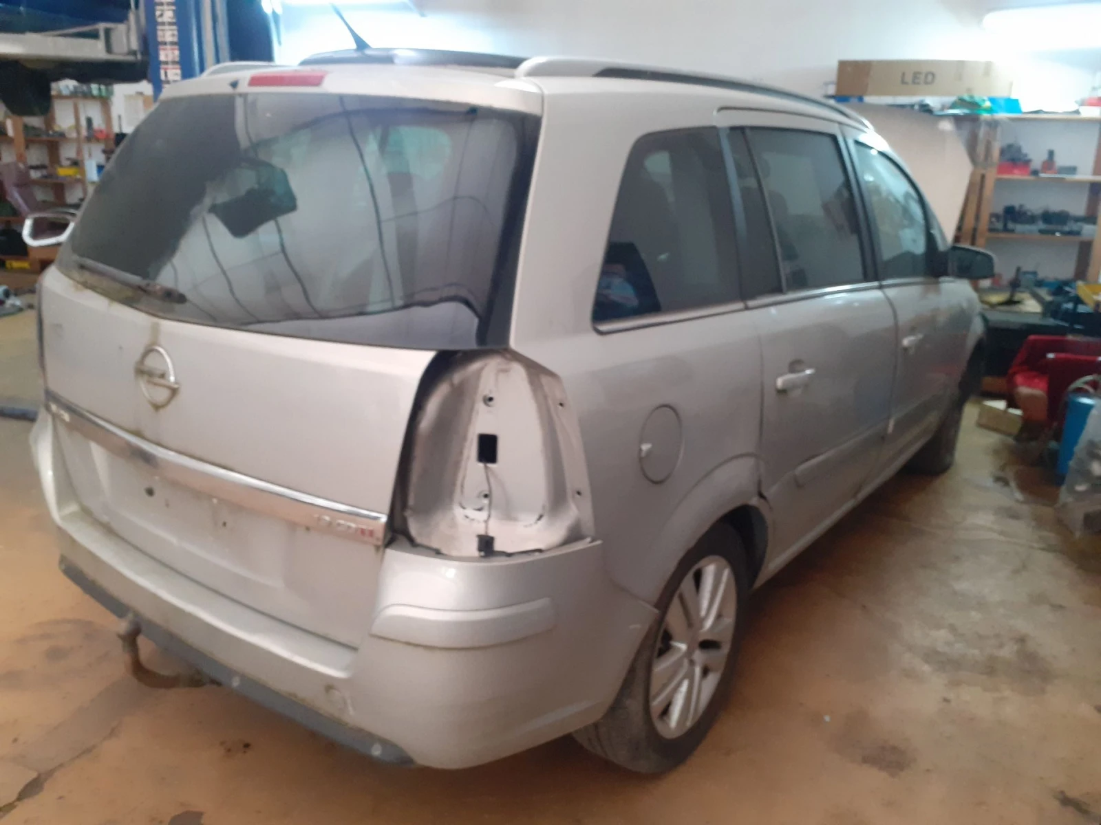 Opel Zafira 1.9 TDi 150кс на части - изображение 3