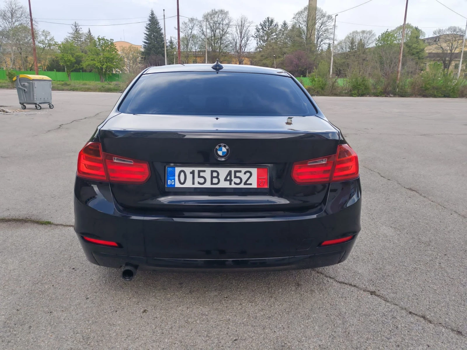 BMW 320 Автоматик седан - изображение 6