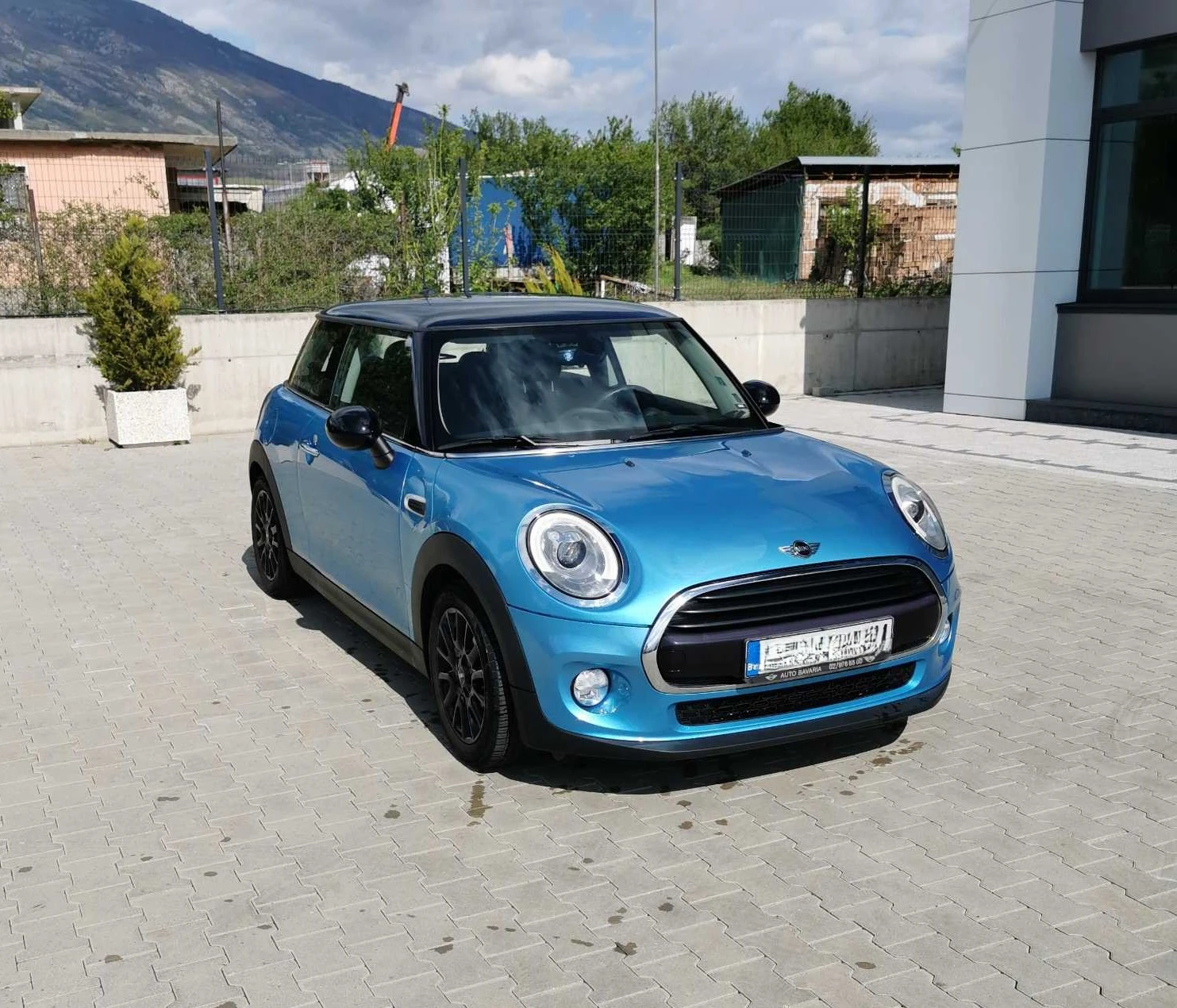 Mini Cooper F56 1.5T 136HP - Първи Собственик - изображение 6