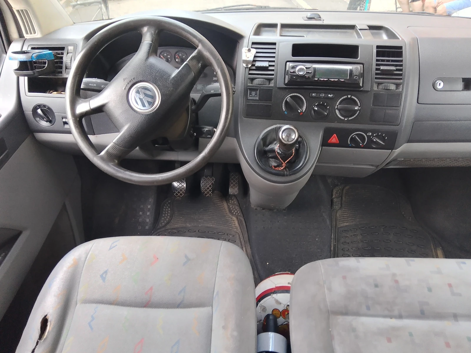 VW Multivan  - изображение 7
