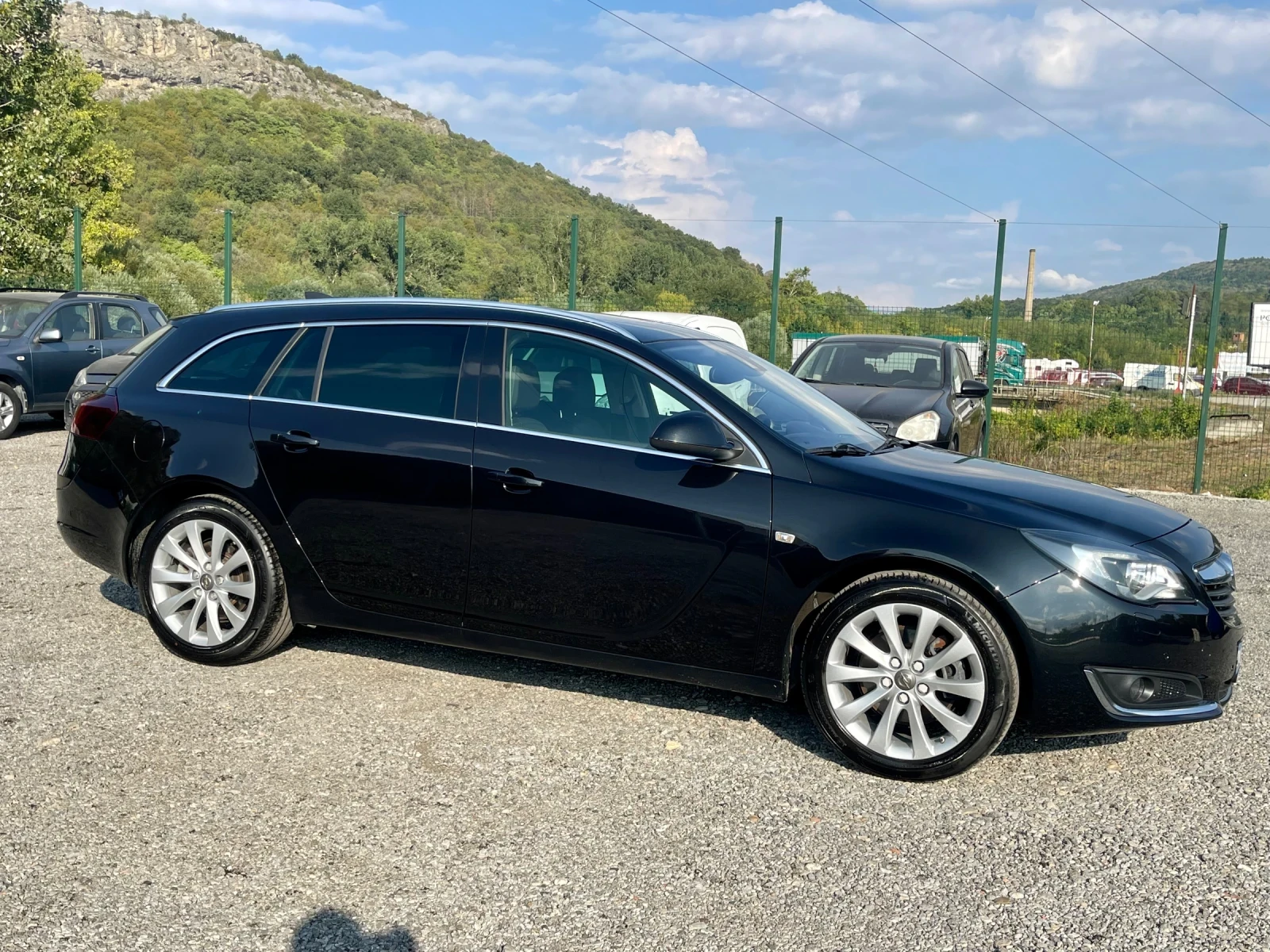 Opel Insignia 2.0CDTI-170к.с-FACELIFT-ДИГИТАЛ-ДИСТР-РЕКАРО-ПОДГР - изображение 6