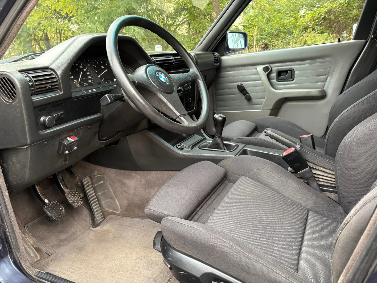 BMW 318 Е30  - изображение 9