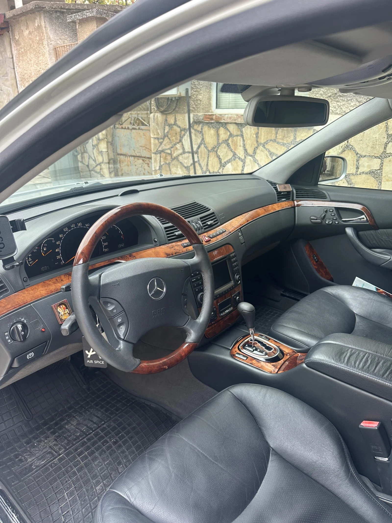 Mercedes-Benz S 320  - изображение 8