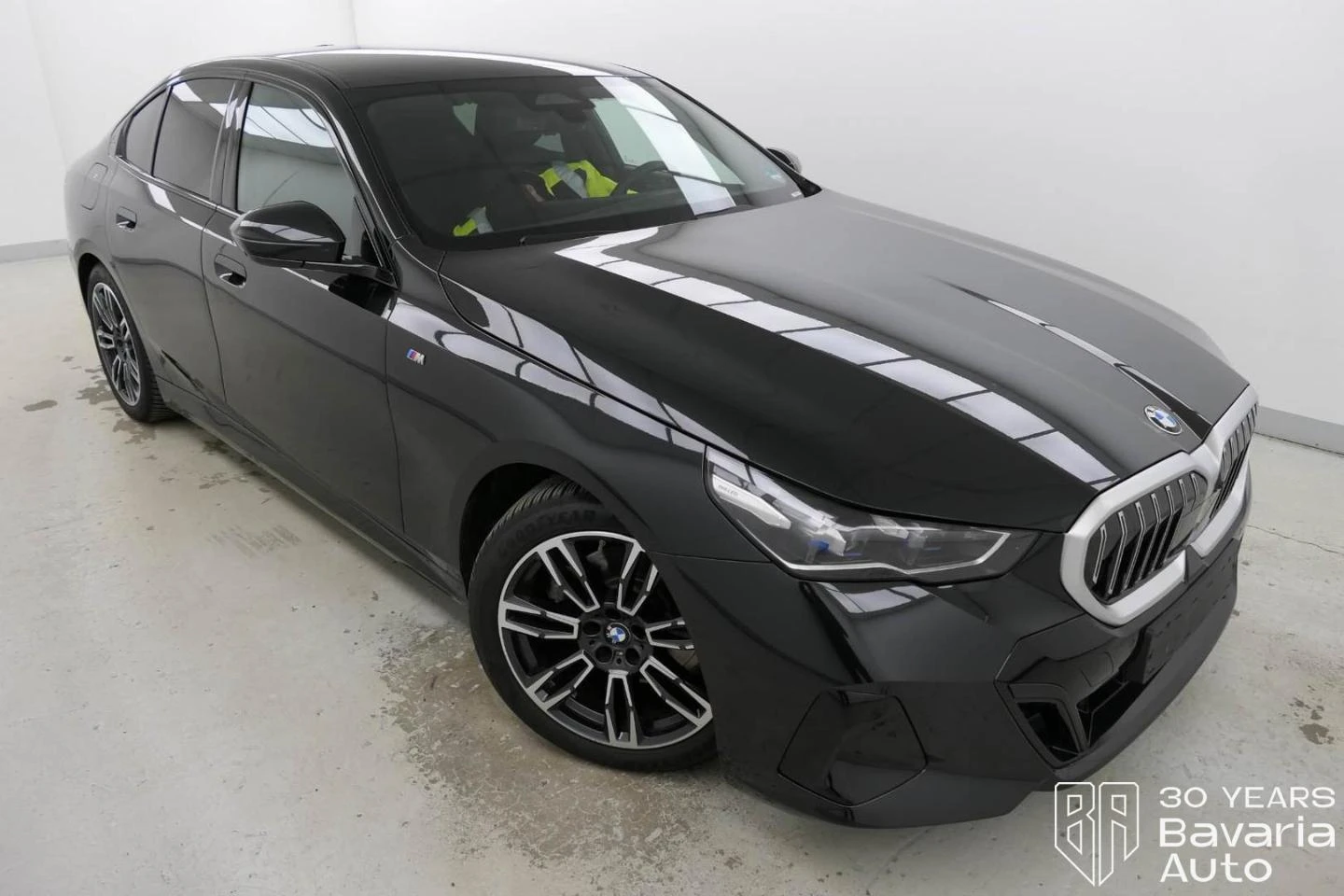 BMW 520  i M Sport Paket Steptronic | Mobile.bg   4