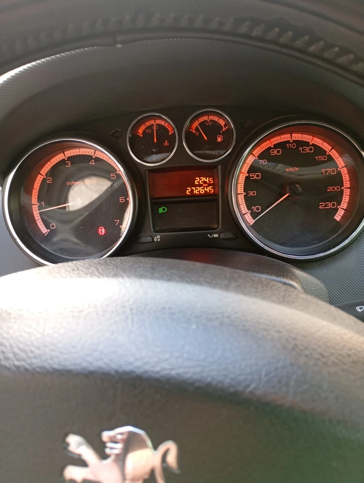 Peugeot 308  - изображение 8