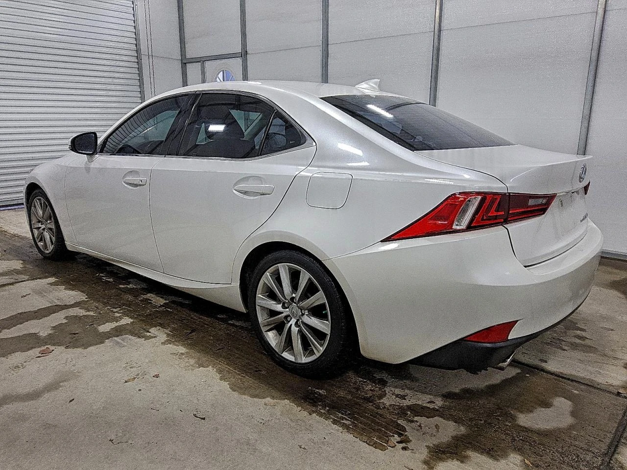 Lexus IS 300 * * * *  | Mobile.bg   2