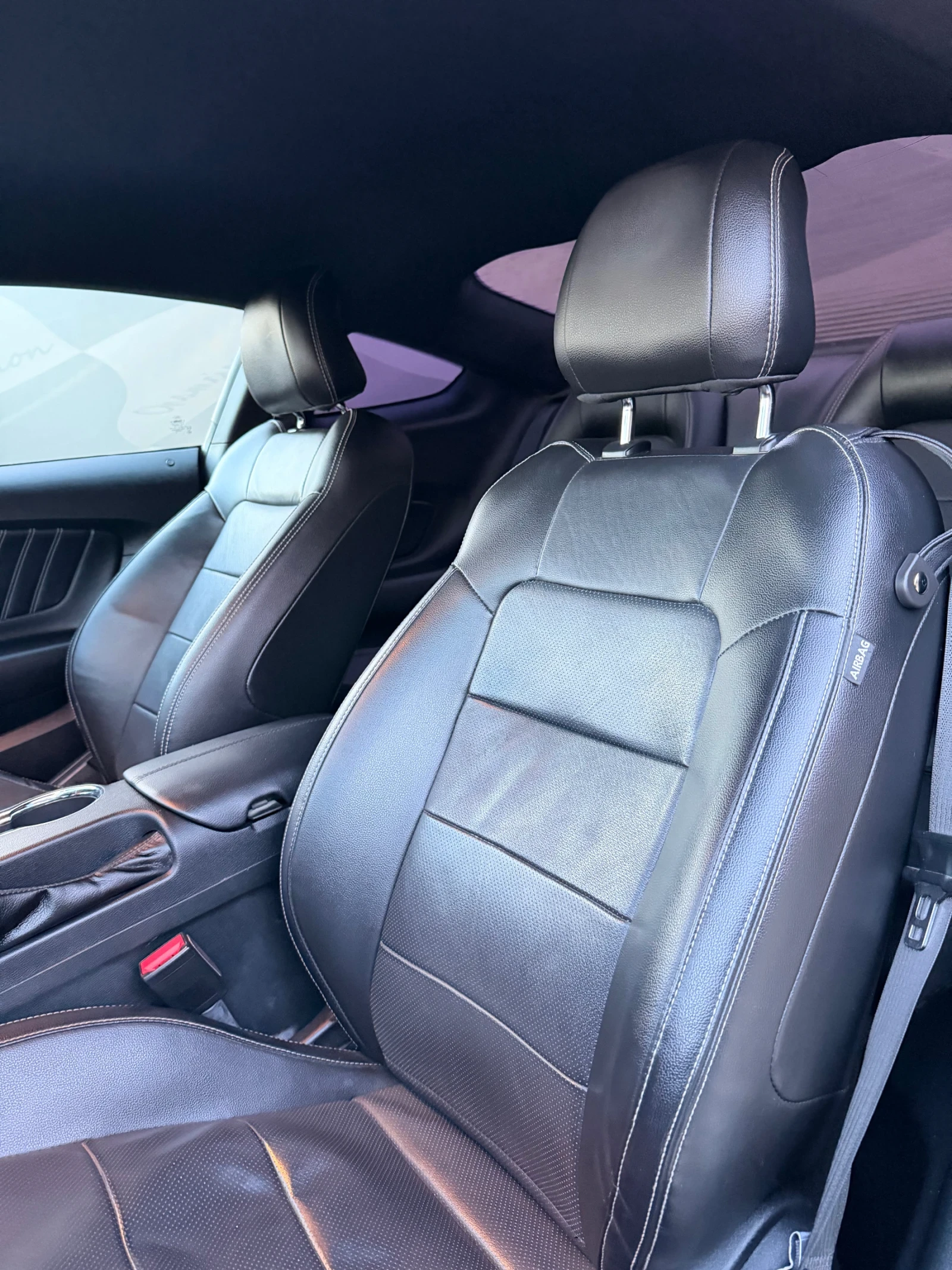 Ford Mustang  - изображение 9