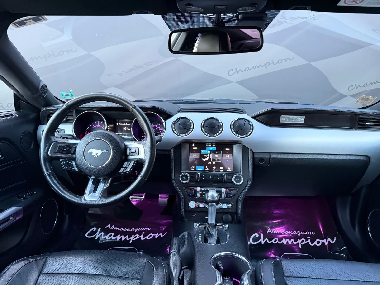 Ford Mustang  - изображение 10