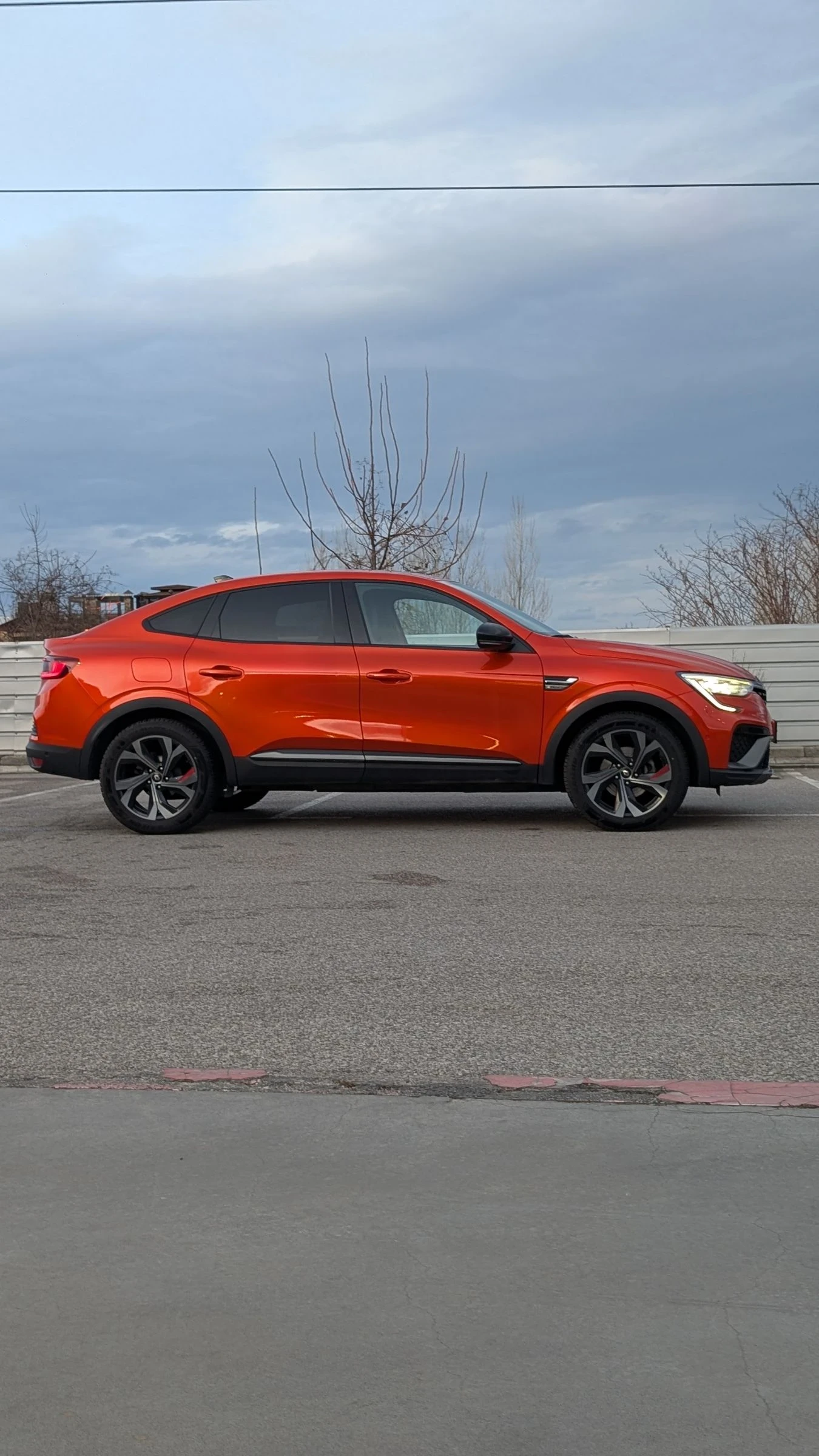 Renault Arkana 1.6 RS line Hybrid E-tech - изображение 3