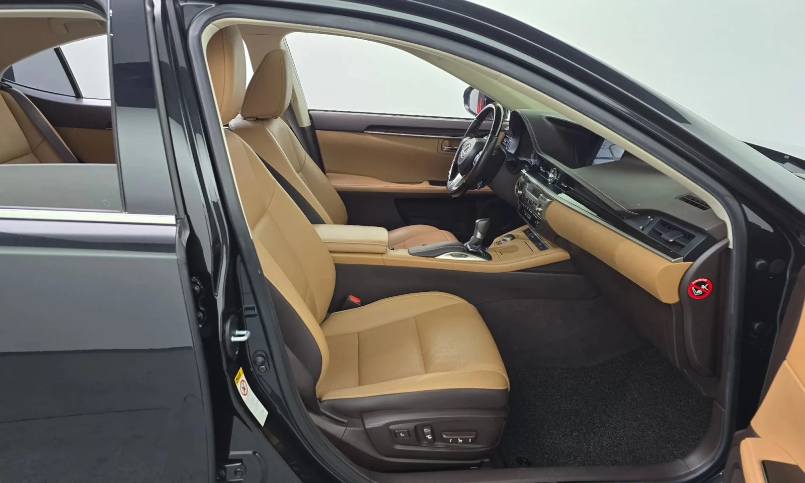 Lexus ES New Es300H Supreme Xv60  - изображение 10