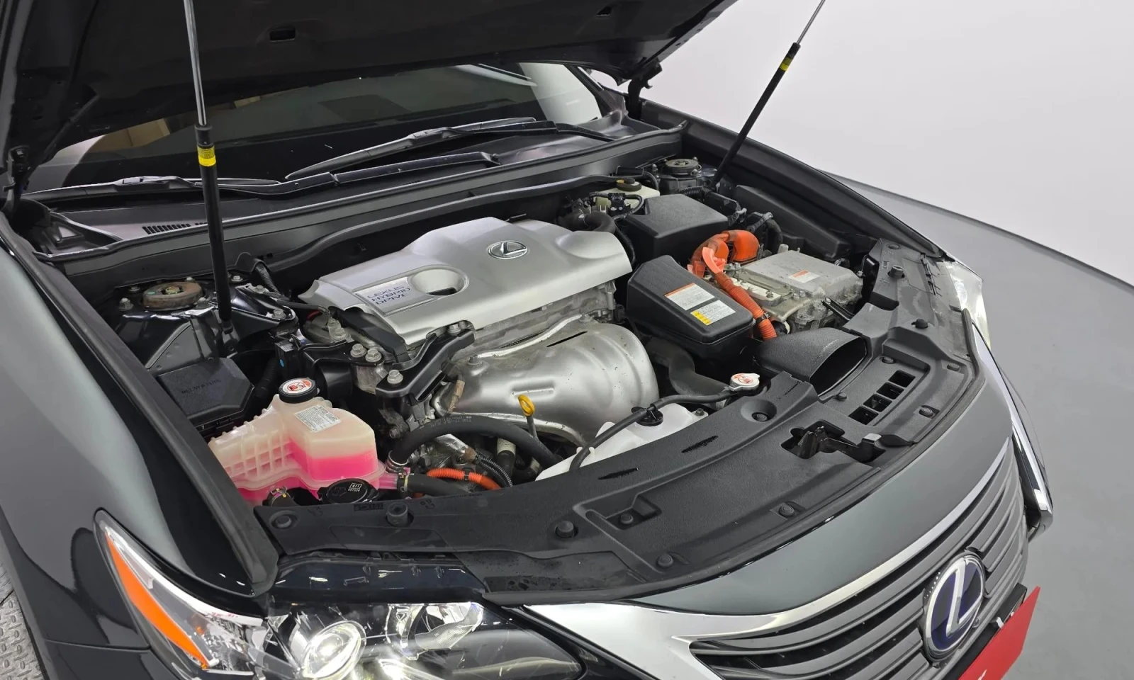 Lexus ES New Es300H Supreme Xv60  - изображение 5