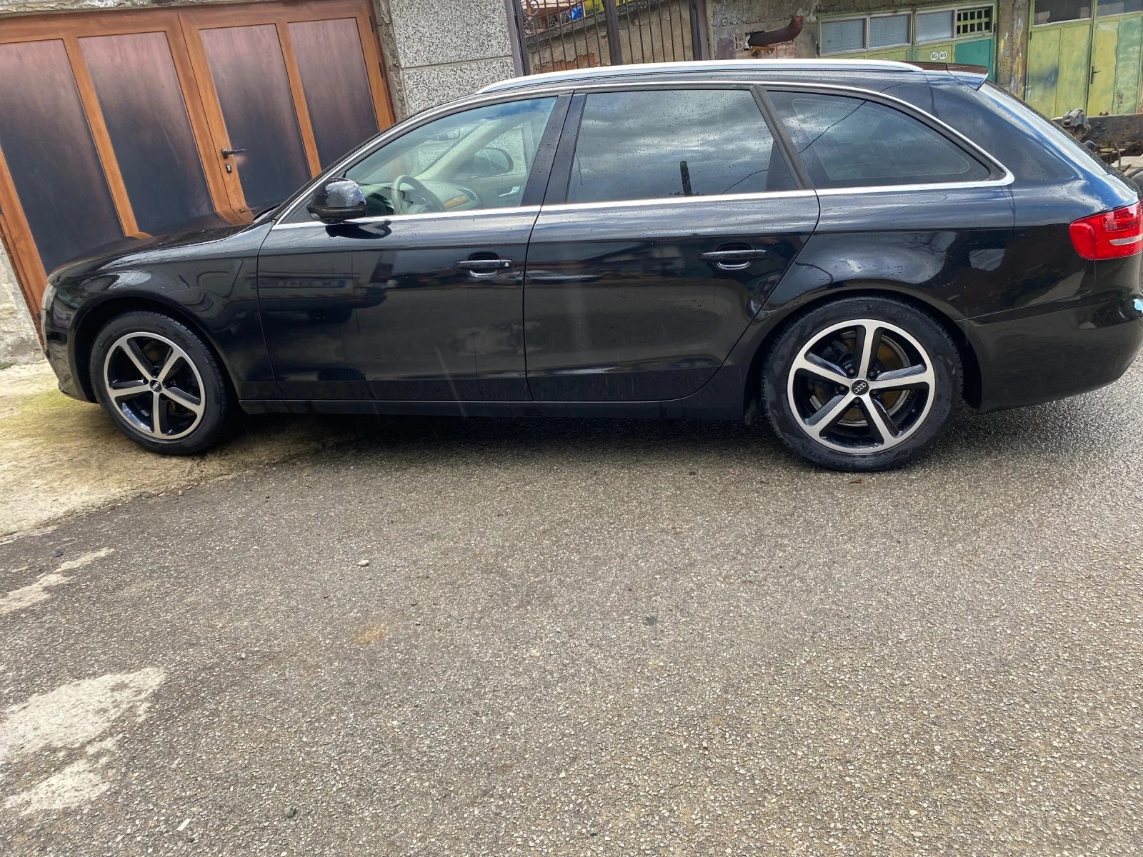 Audi A4 2.0 tdi 143 hp. AVTOMAT , снимка 12 - Автомобили и джипове - 53997619