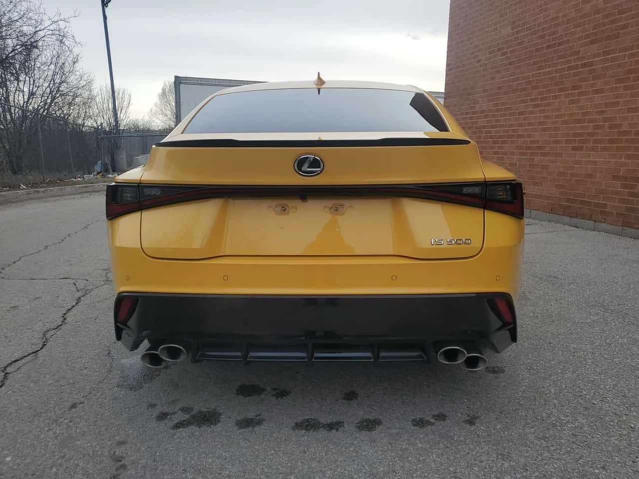 Lexus IS 500 Final Edition Exclusive Color CARFAX, снимка 4 - Автомобили и джипове - 54020455