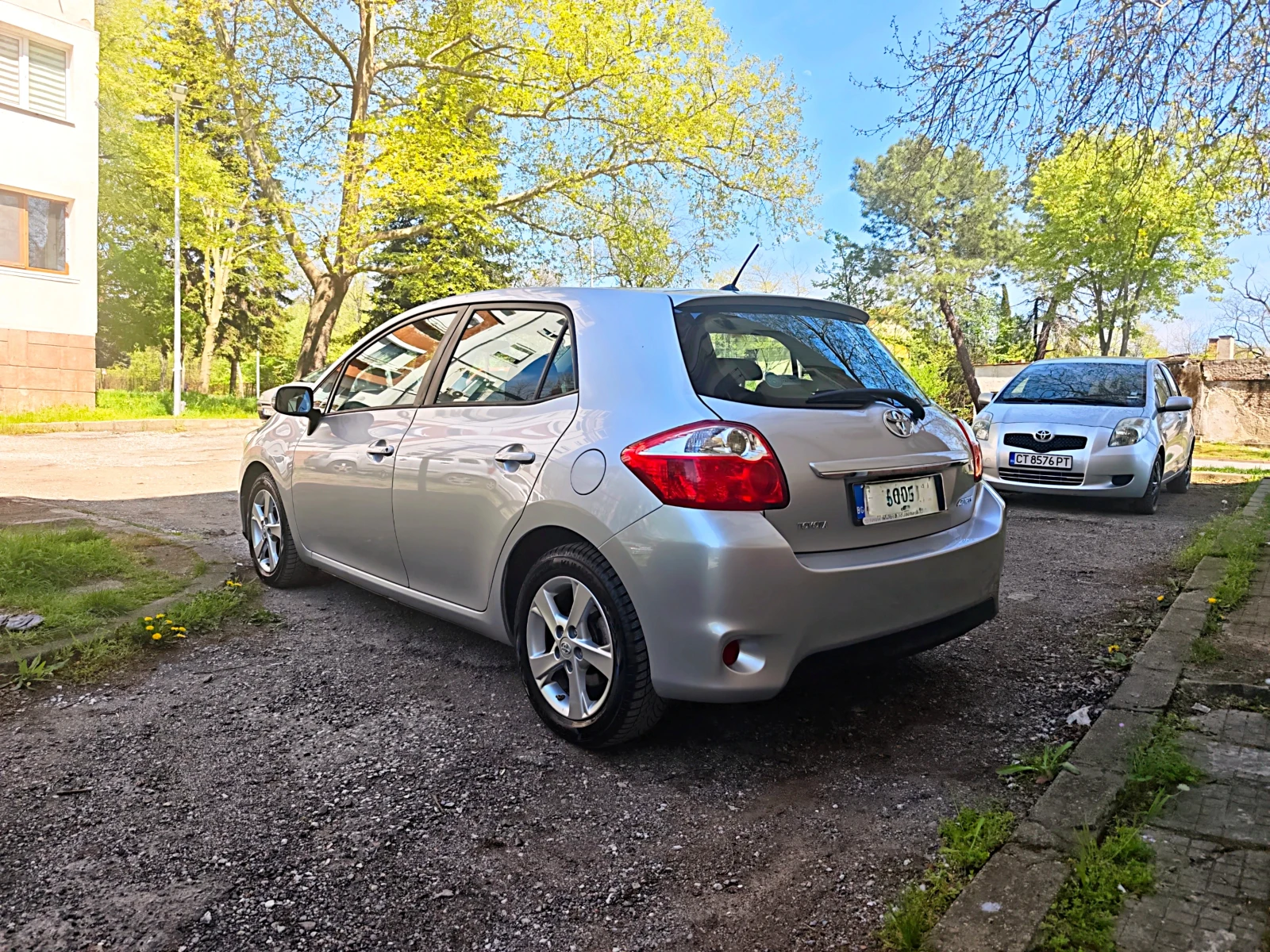 Toyota Auris 1.33/���.���. | Mobile.bg � ����������� 3