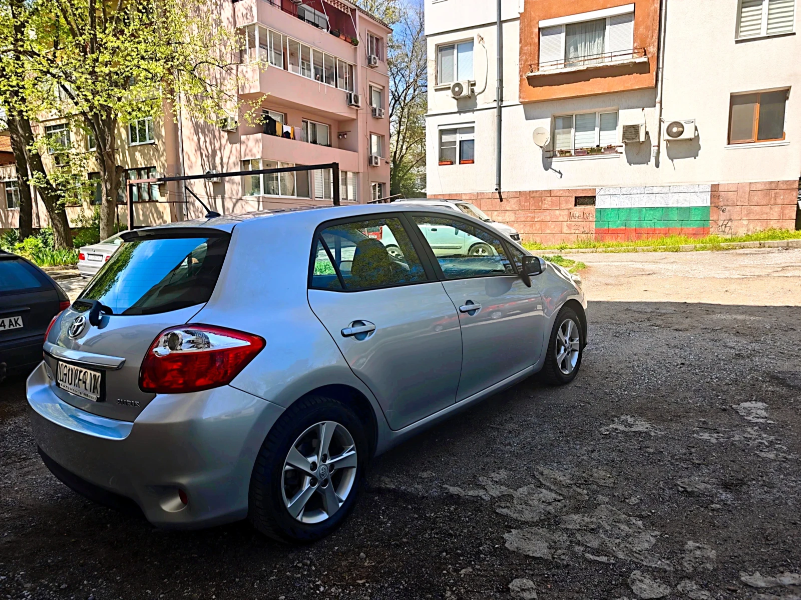 Toyota Auris 1.33/���.���. | Mobile.bg � ����������� 4