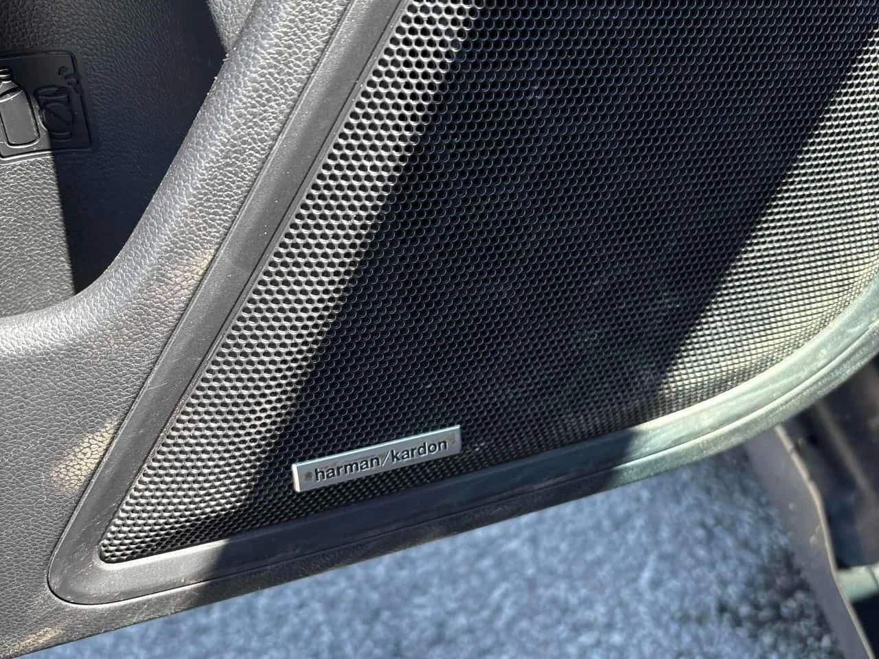 Subaru Outback Premier XT/HARMAN KARDON/ОБДУХВАНЕ/ПАНОРАМА/+ ГУМИ, снимка 11 - Автомобили и джипове - 54719752