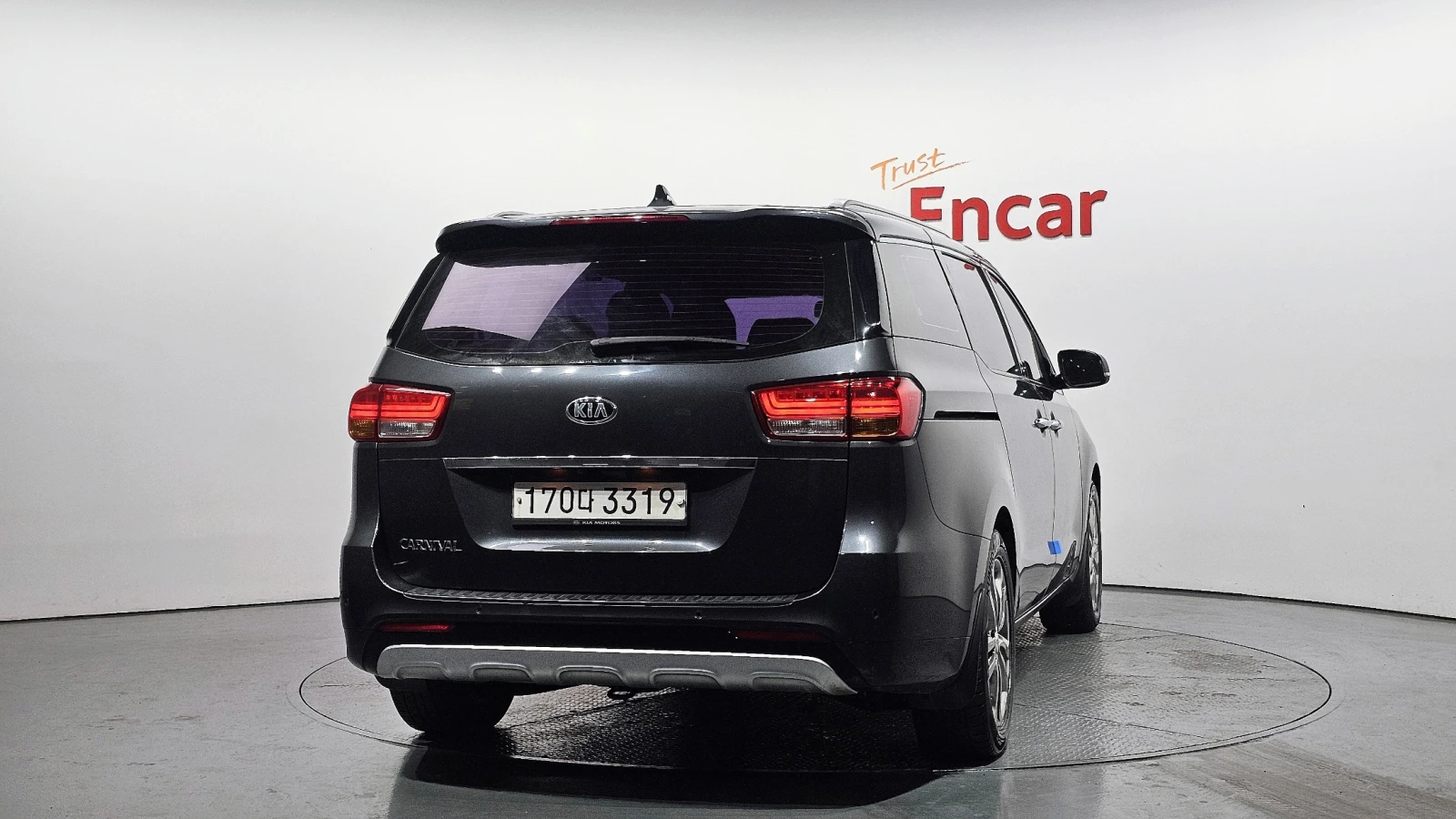 Kia Carnival * ������ ����* CARFAX | Mobile.bg � ����������� 4