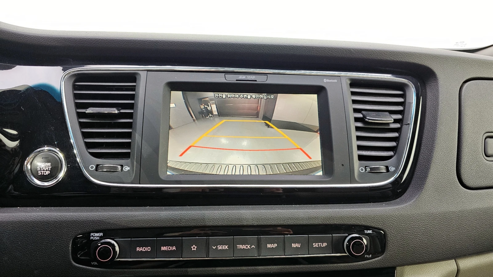 Kia Carnival * ������ ����* CARFAX | Mobile.bg � ����������� 13