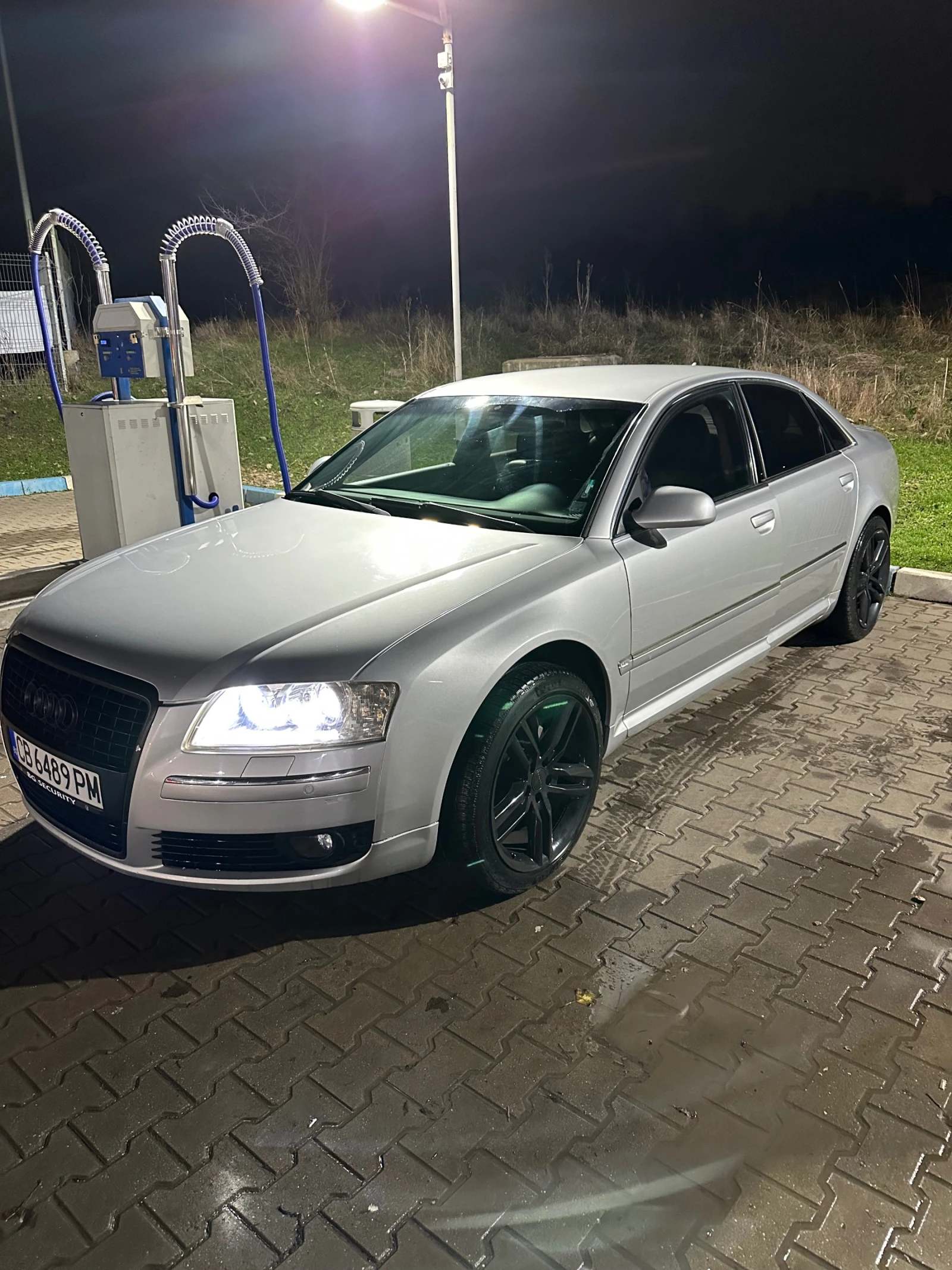 Audi A8