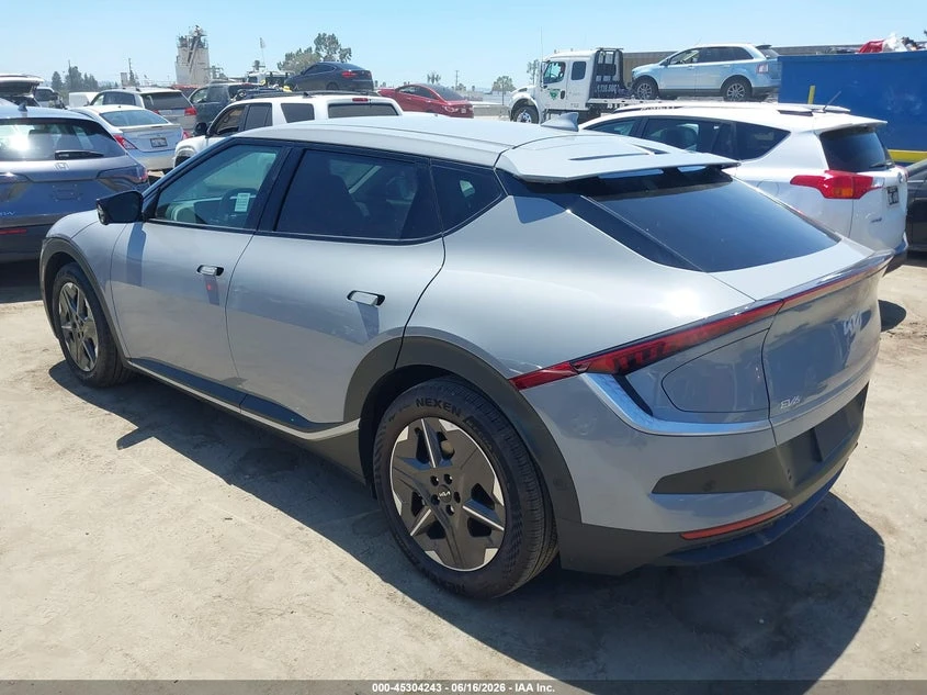 Kia EV6 Light Long Range Rwd, снимка 3 - Автомобили и джипове - 55004679