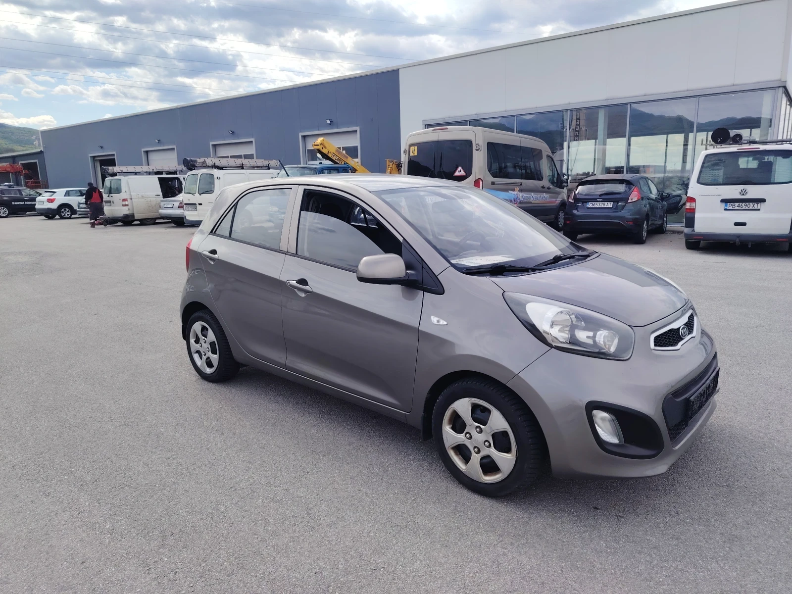 Kia Picanto, снимка 3 - Автомобили и джипове - 55038443