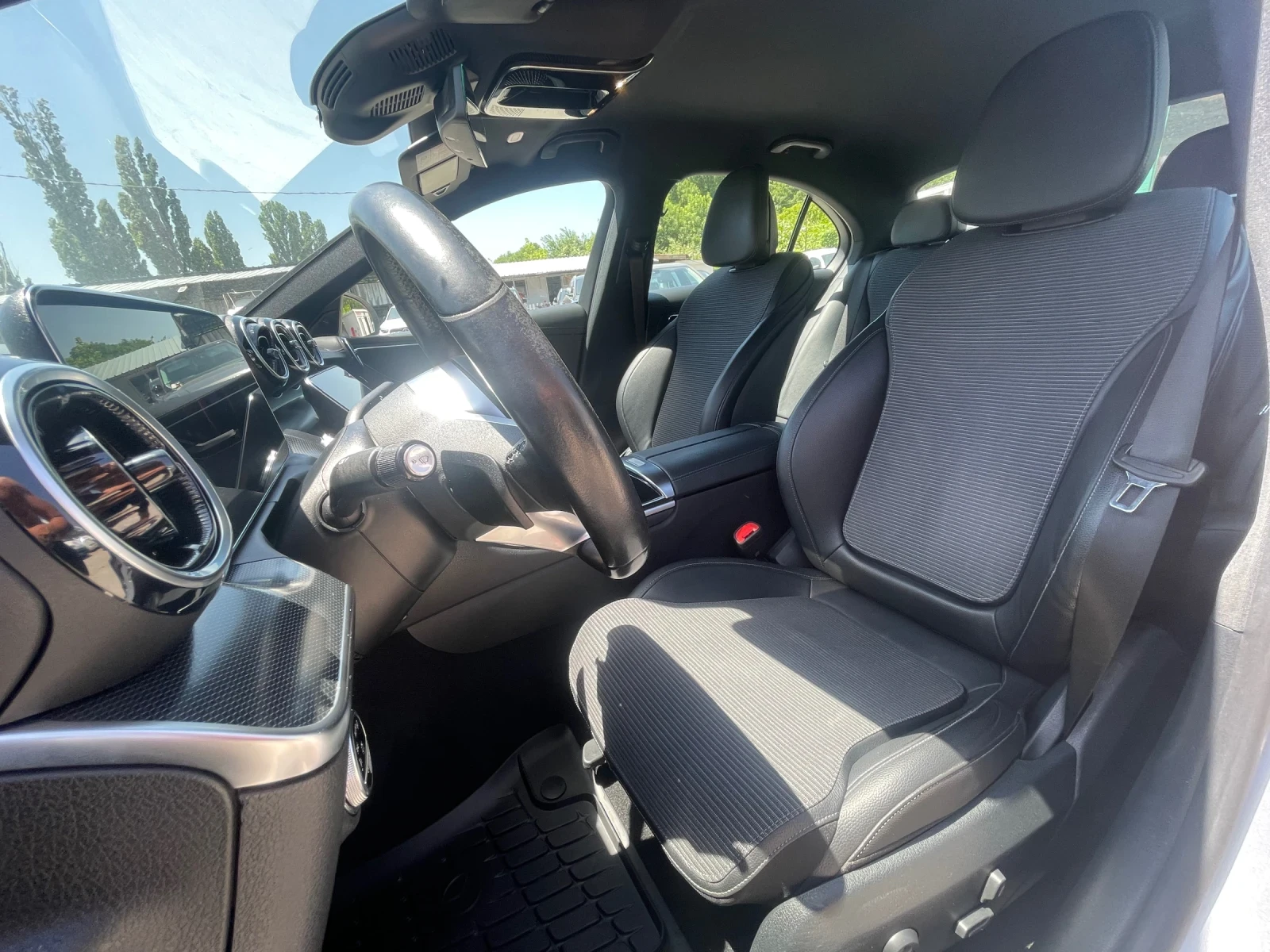 Mercedes-Benz C 220, снимка 12 - Автомобили и джипове - 55087855