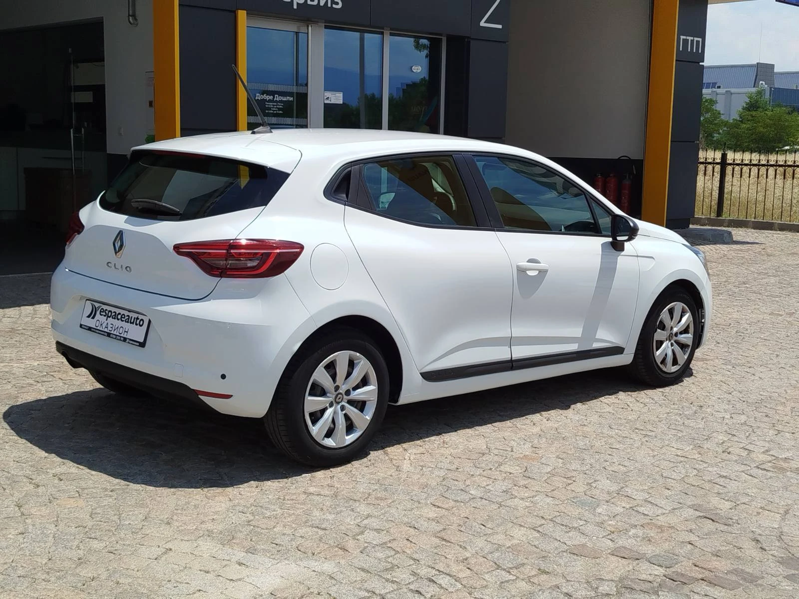 Renault Clio 1.0 TCe/ 100 к.с., снимка 5 - Автомобили и джипове - 55118880