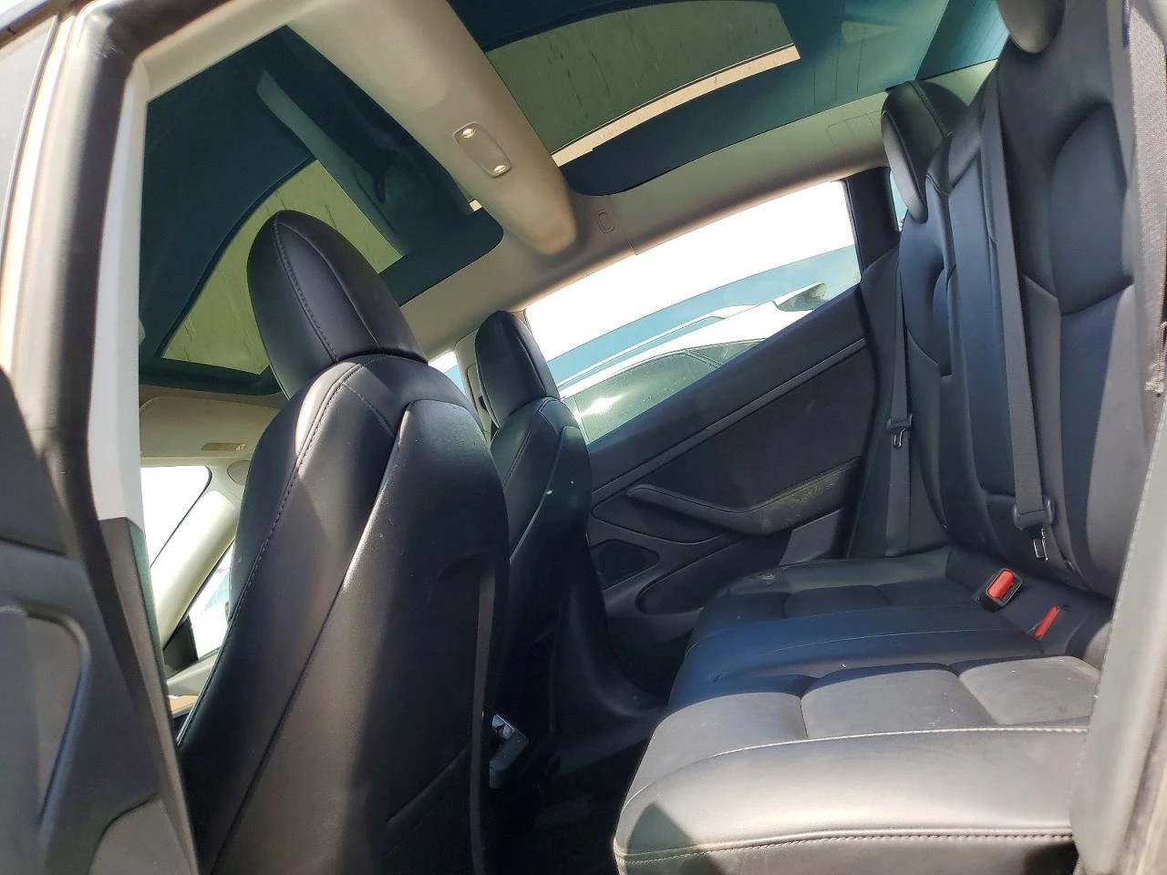 Tesla Model 3, снимка 10 - Автомобили и джипове - 55272182