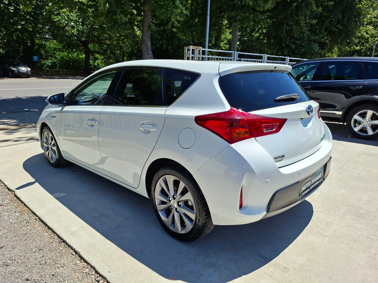 Toyota Auris HYBRID/CAMERA/NAVI/AVTOMAT | Mobile.bg � ����������� 5
