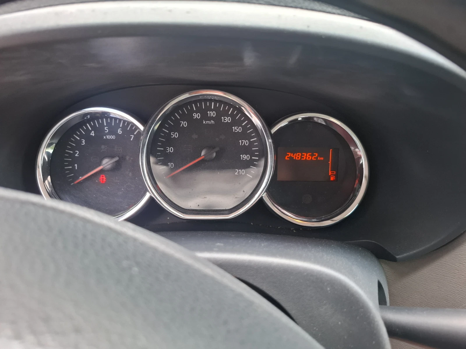 Dacia Dokker, снимка 13 - Автомобили и джипове - 55539557