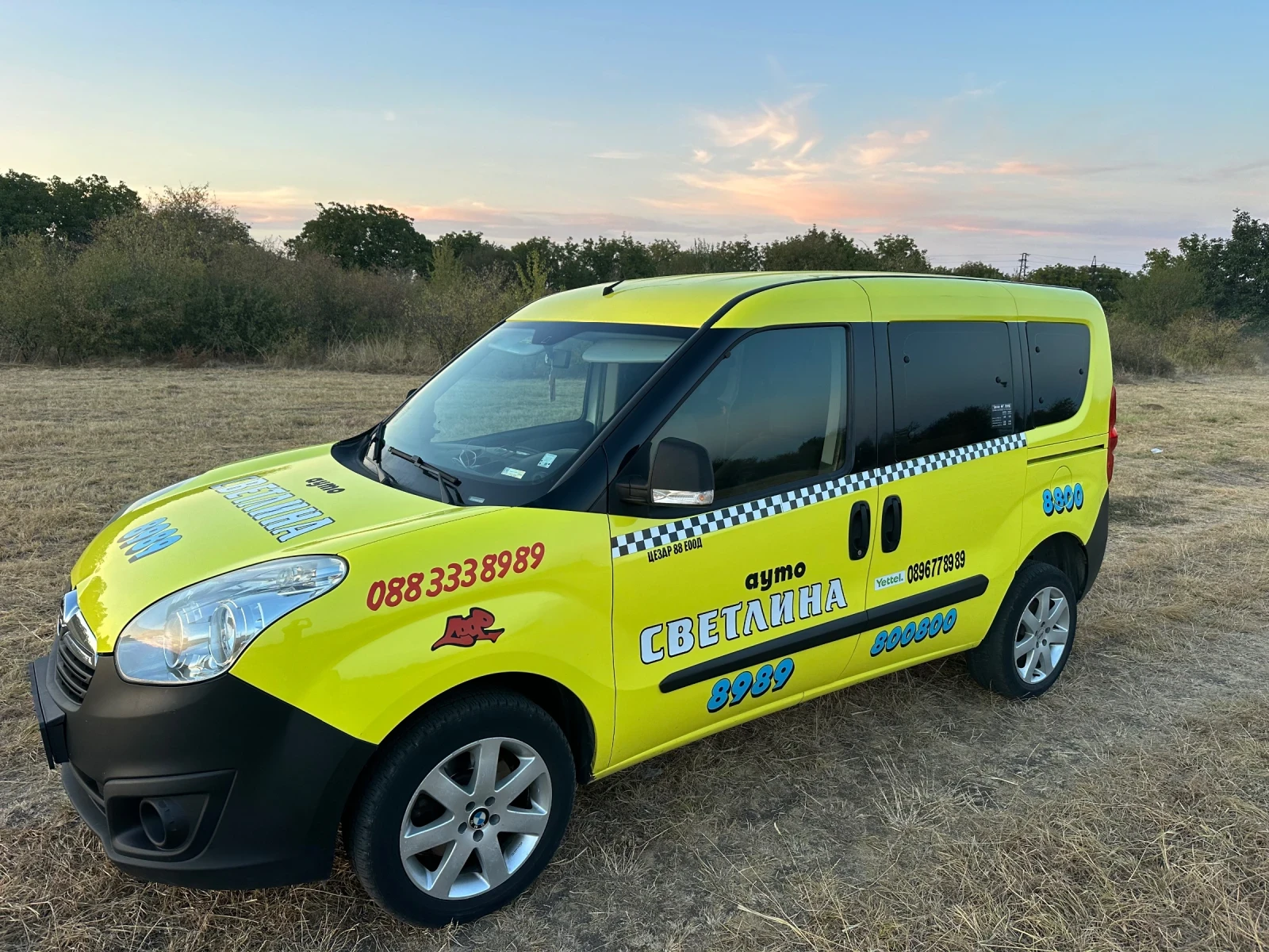 Opel Combo, снимка 2 - Автомобили и джипове - 55701397