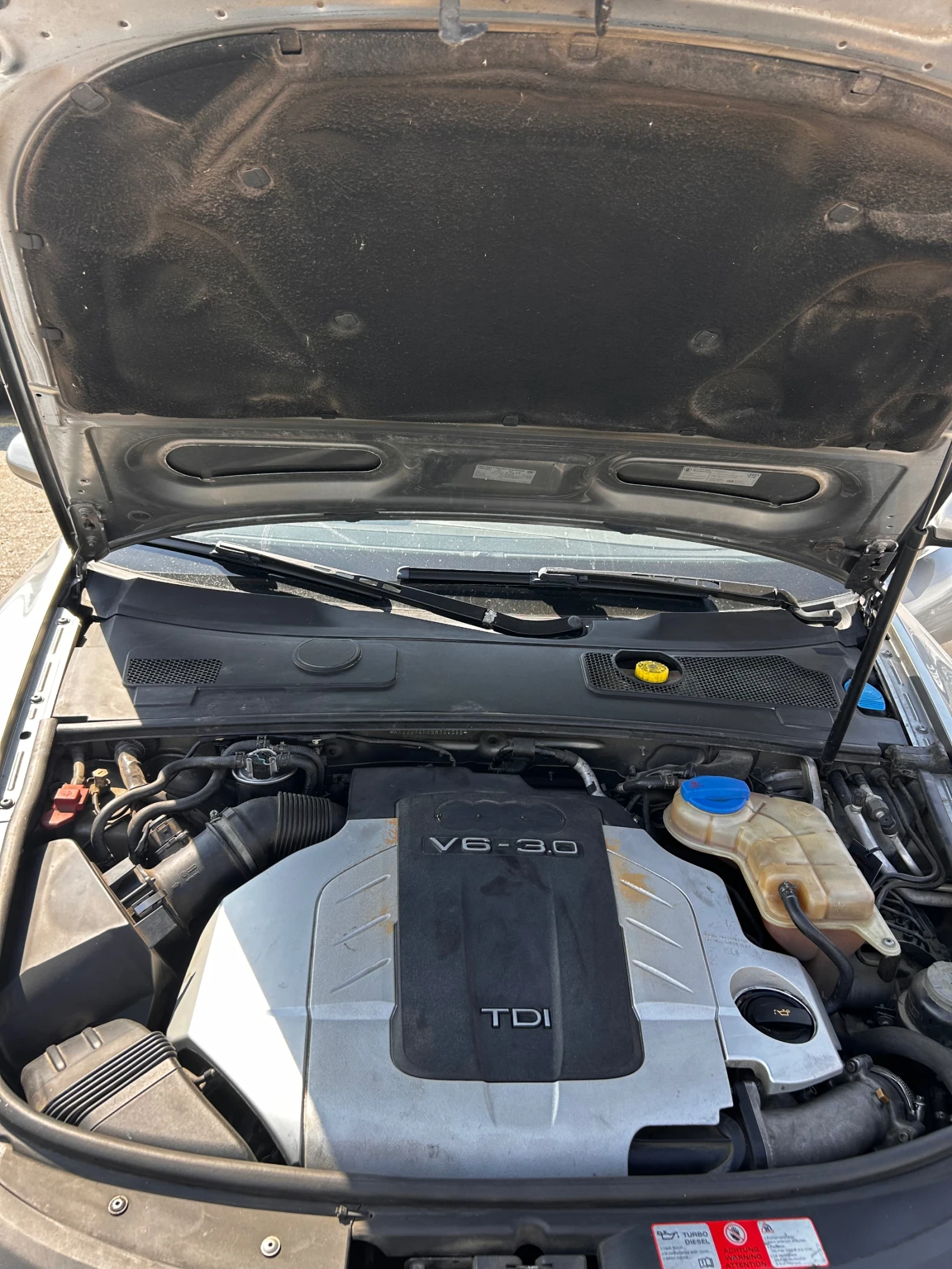 Audi A6 3.0TDI QUATRO , снимка 6 - Автомобили и джипове - 55835369
