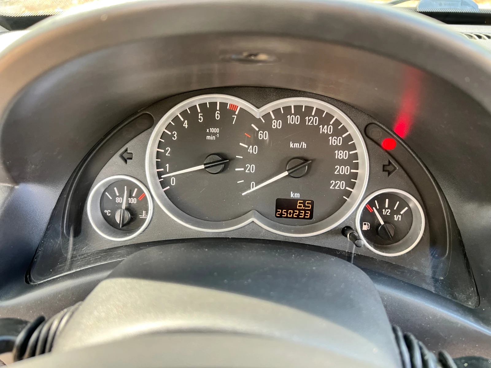 Opel Combo МЕТАН= ОБСЛУЖЕН, снимка 13 - Автомобили и джипове - 55838644