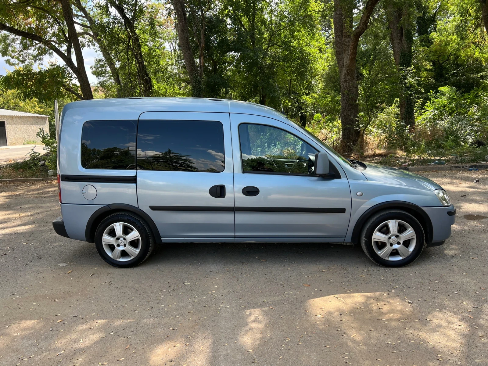 Opel Combo МЕТАН= ОБСЛУЖЕН, снимка 5 - Автомобили и джипове - 55838644