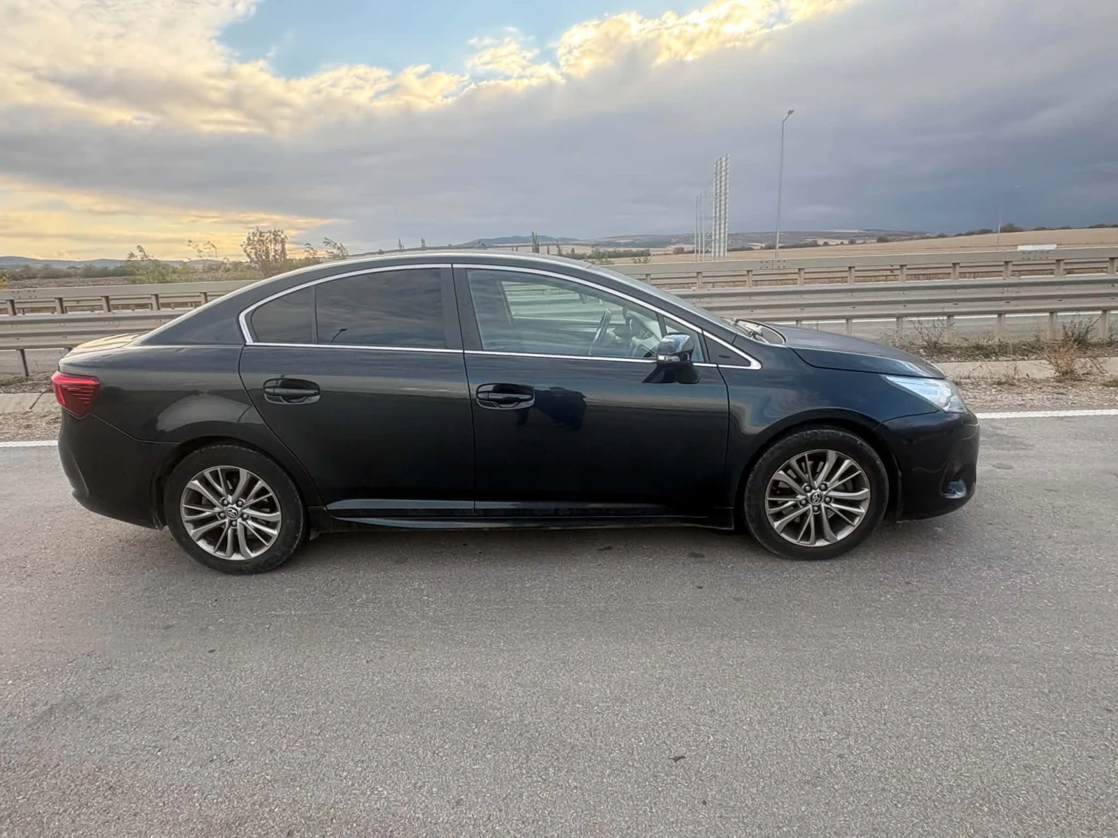 Toyota Avensis 2.0D Executive | Mobile.bg � ����������� 3