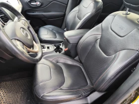 Jeep Cherokee 2.2-115х.км!, снимка 13