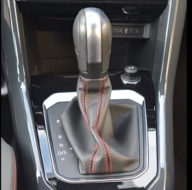 VW T-Roc R-Line 27500 км - 23950 € / 46842.13 лв. - 91568139 10